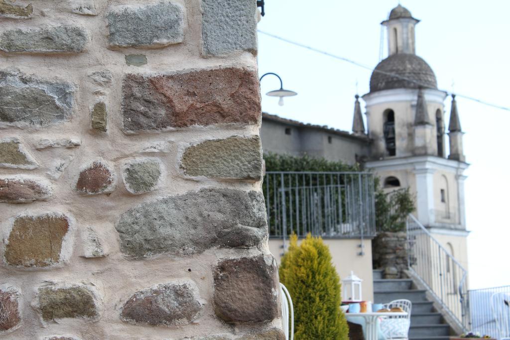 Al Castello Da Annamaria Guest House Beverino Exterior photo